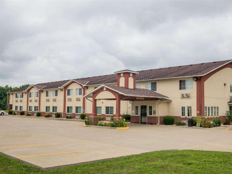 Super 8 By Wyndham Mt. Carmel Il Hotel Mount Carmel Buitenkant foto